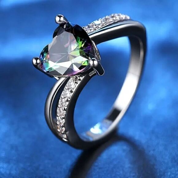 Love Heart Shaped Ring Rainbow Zircon Size 8 - Picture 4 of 6